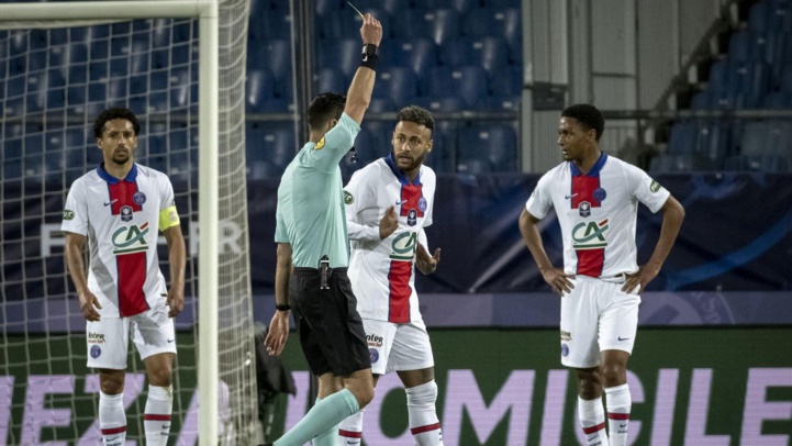 La star du Paris SG Neymar suspendue pour la finale de la Coupe de France