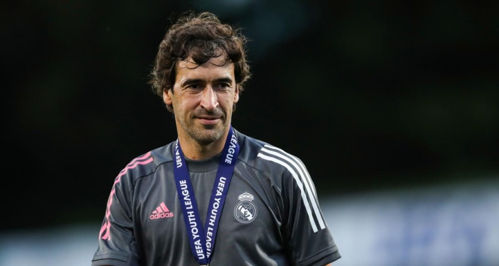 Liga / Real : Zidane partant, Raul probable arrivant ! Liga / Real : Zidane partant, Raul probable arrivant !