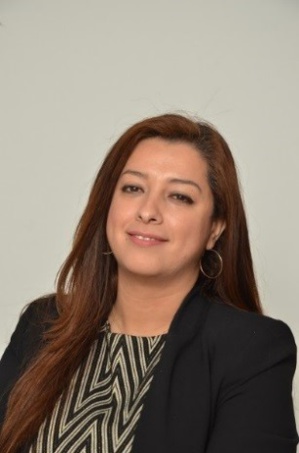 Lamia Khalfouna, HR Manager dans une entité de régulation publique.