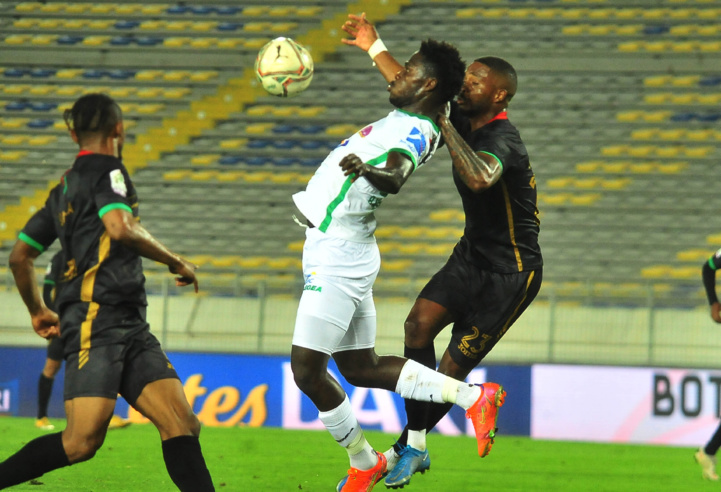 Botola / RCA-FAR (3-2) : Une belle partie de football Botola / RCA-FAR (3-2) : Une belle partie de football