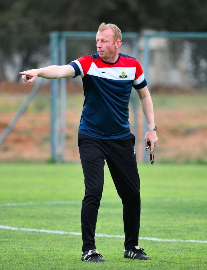 Respect des règlements : Le bel exemple de Sven Vandenbroeck, coach des FAR !