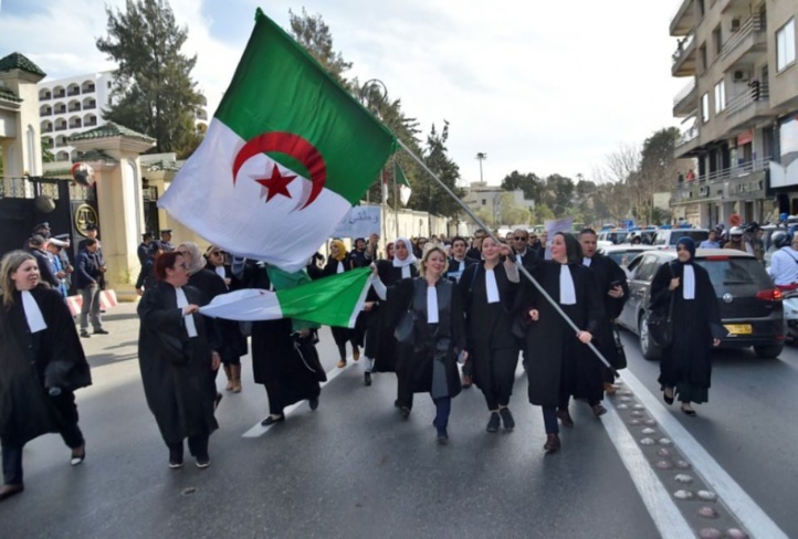 Algérie : grève générale des avocats Algérie : grève générale des avocats