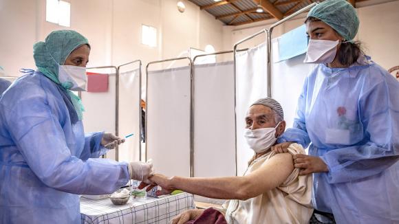 Covid-19: 400 nouveaux cas, plus de 7 millions de personnes complètement vaccinées