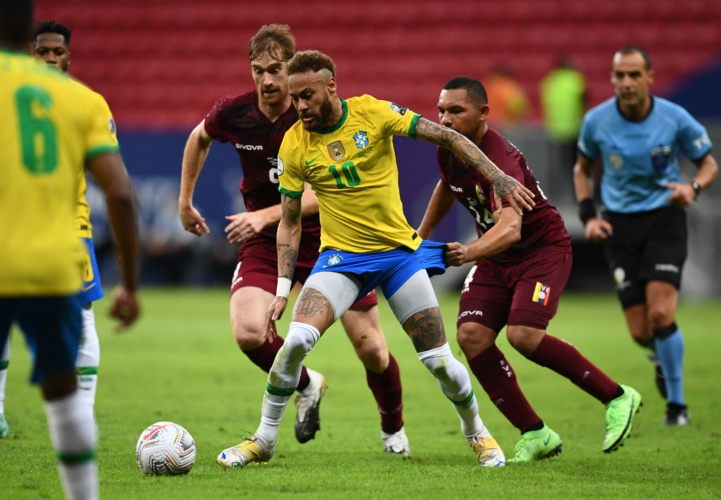 Copa America: Le Brésil bat sans briller un Venezuela diminué, Neymar décisif Copa America: Le Brésil bat sans briller un Venezuela diminué, Neymar décisif