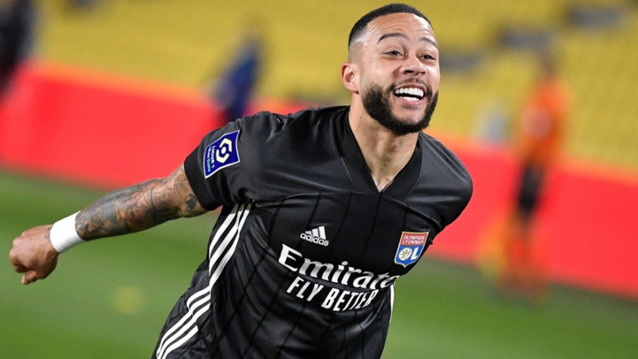 Transfert : Memphis Depays rejoint Messi au Barça !