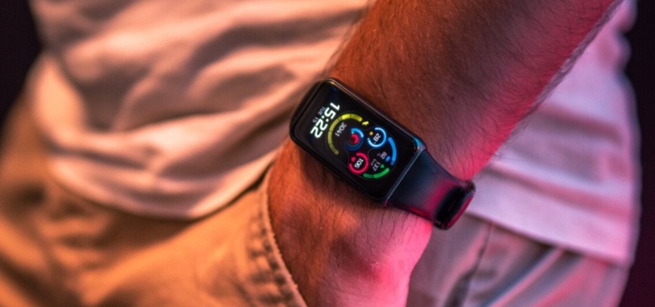 Huawei lance son nouveau compagnon de fitness Band 6 au Maroc Huawei lance son nouveau compagnon de fitness Band 6 au Maroc