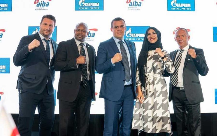 Quelques membres de la nouvelle Fédération internationale AIBA de boxe.