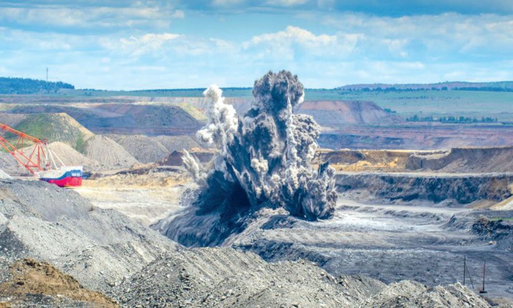 Explosifs civils au Maroc : des outils puissants de construction massive Explosifs civils au Maroc : des outils puissants de construction massive