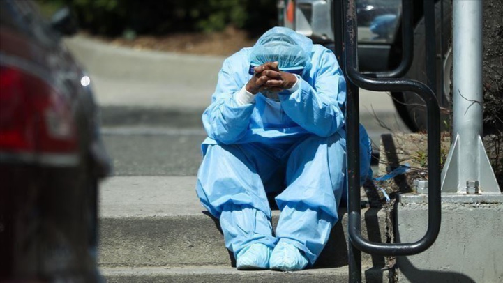 Compteur coronavirus : la montée en flèche des contaminations continue, 1.566 cas en 24H Compteur coronavirus : la montée en flèche des contaminations continue, 1.566 cas en 24H