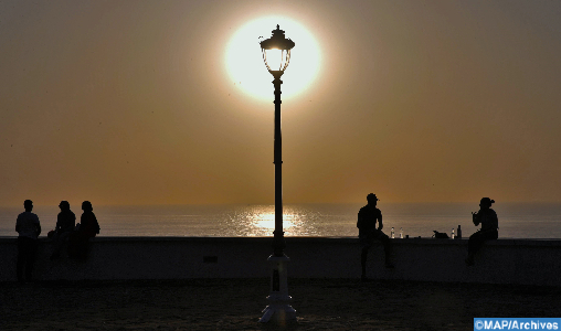 Vague de chaleur: les températures oscilleront du dimanche à lundi entre 30°C et 47°C dans plusieurs provinces du Royaume Vague de chaleur: les températures oscilleront du dimanche à lundi entre 30°C et 47°C dans plusieurs provinces du Royaume