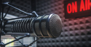Education | English Time : un programme radio pour l’apprentissage de l’anglais Education | English Time : un programme radio pour l’apprentissage de l’anglais