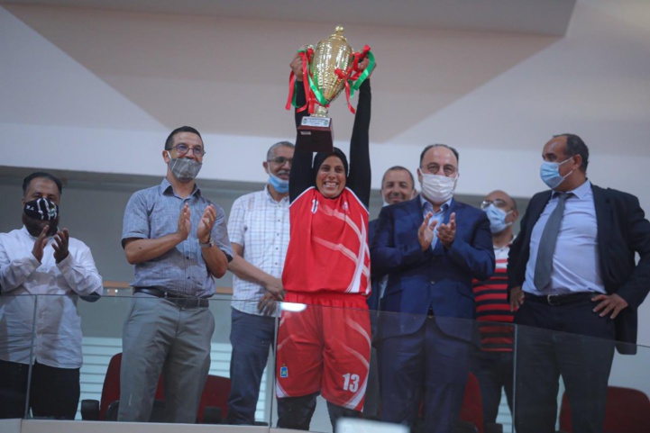Basket-ball / Coupe du Trône: Le Kawkab Marrakech « Dames » remporte le titre Basket-ball / Coupe du Trône: Le Kawkab Marrakech « Dames » remporte le titre
