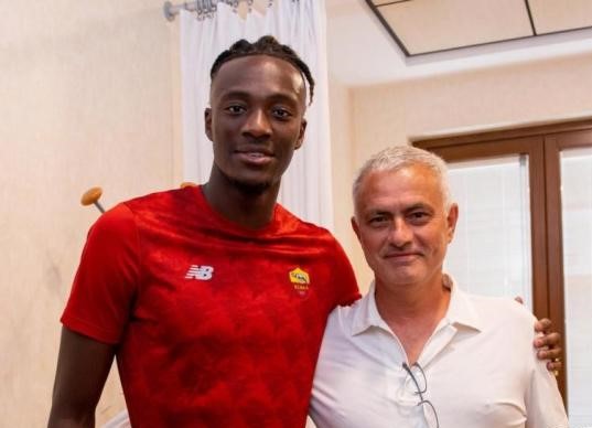 Serie A : Mourinho a été très satisfait d’Abraham, le nouvel arrivant !