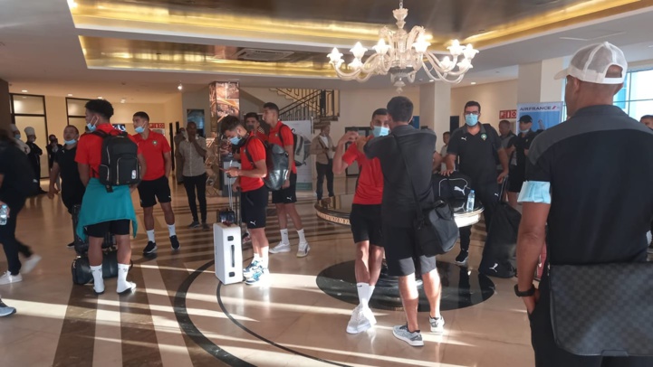 Coup d'Etat militaire à Conakry : L’équipe nationale regagne le Maroc Coup d'Etat militaire à Conakry : L’équipe nationale regagne le Maroc
