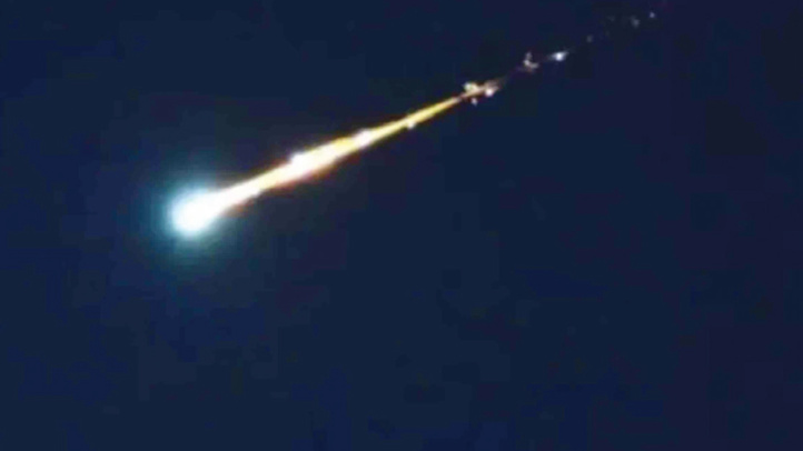 Une boule de feu éblouissante aperçue dans le ciel marocain Une boule de feu éblouissante aperçue dans le ciel marocain