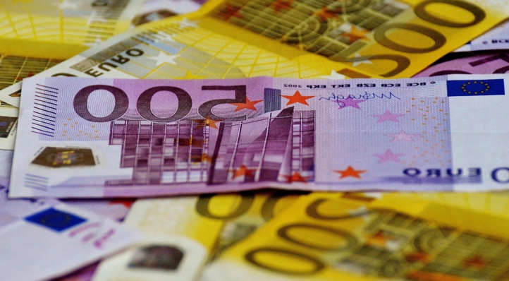 Tanger Med : saisie de plus de 52 000 euros non déclarés, une enquête a été diligentée