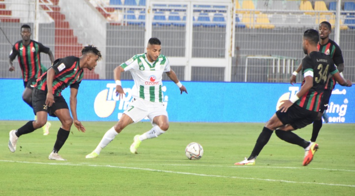 Botola Pro D1 / DHJ-ASFAR (0-0) : Benrahou sauve le Diffaâ de sa 1ère défaite ! Botola Pro D1 / DHJ-ASFAR (0-0) : Benrahou sauve le Diffaâ de sa 1ère défaite !