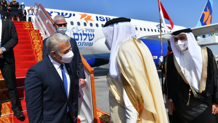 Arrivée à Bahreïn du ministre des Affaires étrangères israélien, une première Arrivée à Bahreïn du ministre des Affaires étrangères israélien, une première