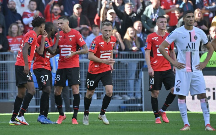 Stade Rennais-PSG : Naïf Aguerd  accueille généreusement Achraf Hakimi ! Stade Rennais-PSG : Naïf Aguerd  accueille généreusement Achraf Hakimi !