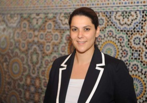 Après la passation des pouvoirs, les nouveaux ministres entrent en fonction Après la passation des pouvoirs, les nouveaux ministres entrent en fonction