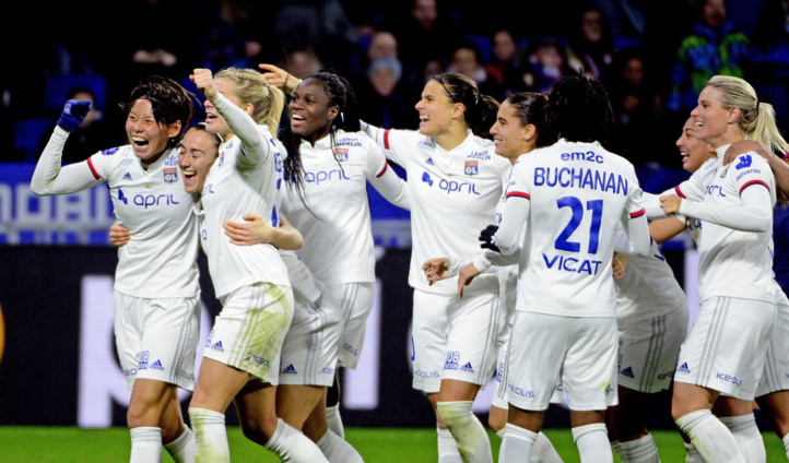 Le football un art avec les reines