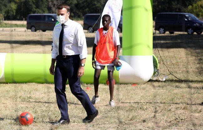 Le Président Macron joue au foot  jeudi prochain pour la bonne cause !