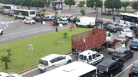 Rabat-Salé / Embouteillages : que le meilleur… arrive à l’heure ! Rabat-Salé / Embouteillages : que le meilleur… arrive à l’heure !