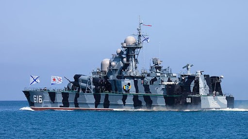 Manoeuvres navales : Navires russes et chinois patrouillent conjointement dans le Pacifique