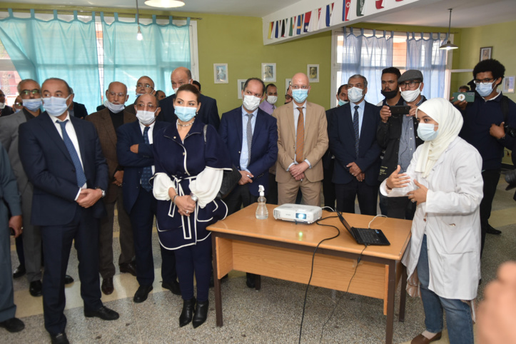 Benslimane : 3000 étudiants bénéficient d'équipements numériques Benslimane : 3000 étudiants bénéficient d'équipements numériques