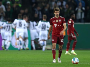 Football : Le Bayern humilié et ridiculisé en Coupe d’Allemagne face à Mönchengladbach (0-5) Football : Le Bayern humilié et ridiculisé en Coupe d’Allemagne face à Mönchengladbach (0-5)