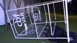 Brésil : Des fans vandalisent la VAR pour protester contre l’arbitrage ! Brésil : Des fans vandalisent la VAR pour protester contre l’arbitrage !