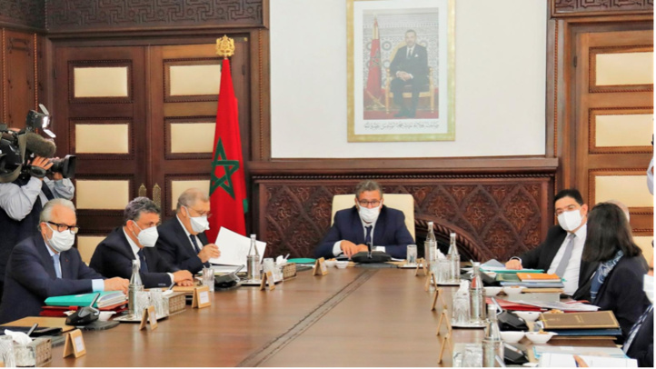 Généralisation de la protection sociale : Le chef du gouvernement fait le point dans une réunion Généralisation de la protection sociale : Le chef du gouvernement fait le point dans une réunion