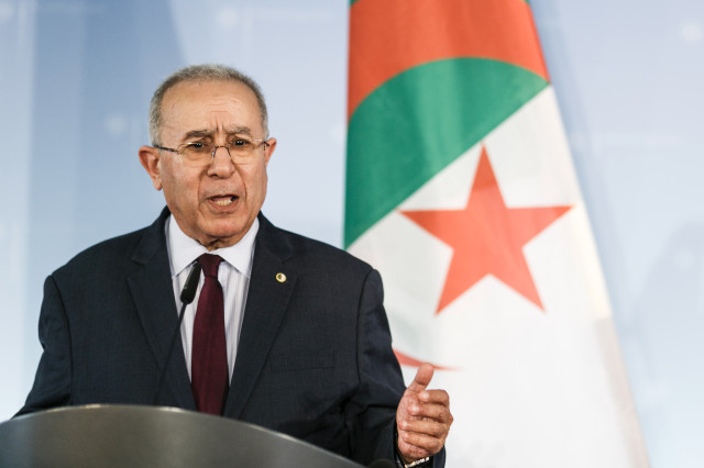 Alger tente d'internationaliser l'affaire des camionneurs Alger tente d'internationaliser l'affaire des camionneurs