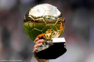 Ballon d’Or : Ni les sélectionneurs, ni les capitaines, ce sont des journalistes qui désignent le vainqueur Ballon d’Or : Ni les sélectionneurs, ni les capitaines, ce sont des journalistes qui désignent le vainqueur