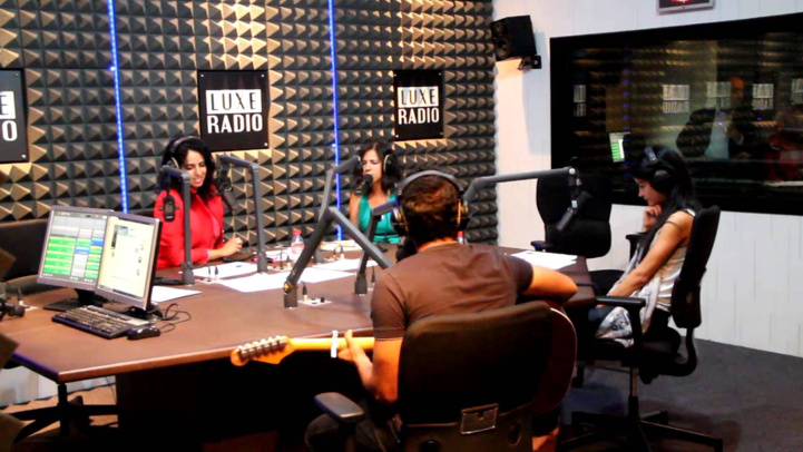 Après la sanction de la HACA, Luxe Radio suspend "Les Matins Luxe" 