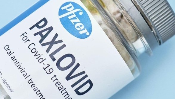 Covid-19 : Pfizer veut faire passer la pilule Covid-19 : Pfizer veut faire passer la pilule