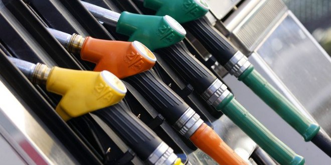 Hausse des prix du carburant : les professionnels interpellent le gouvernement