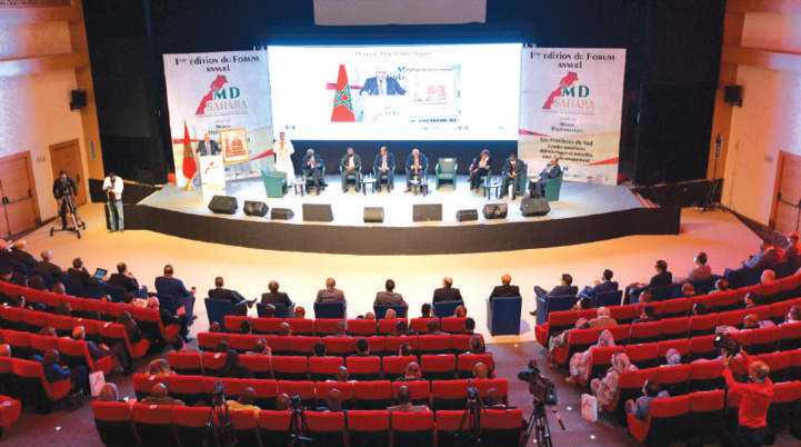 Dakhla : Le présent et le devenir du Sud marocain en dissection Dakhla : Le présent et le devenir du Sud marocain en dissection