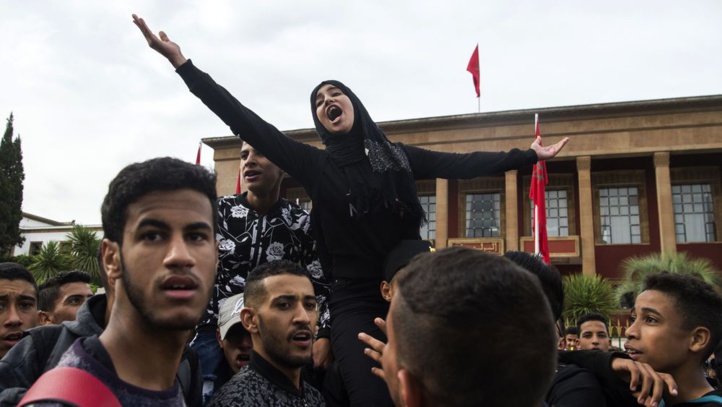 Une manifestation d’étudiants contre la réforme de l'Enseignement tourne au fiasco Une manifestation d’étudiants contre la réforme de l'Enseignement tourne au fiasco