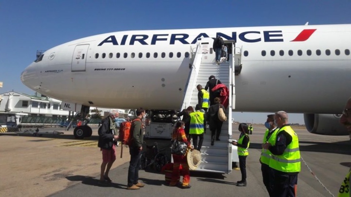 France-Maroc : Démarrage du rapatriement des français...les marocains priés d’attendre