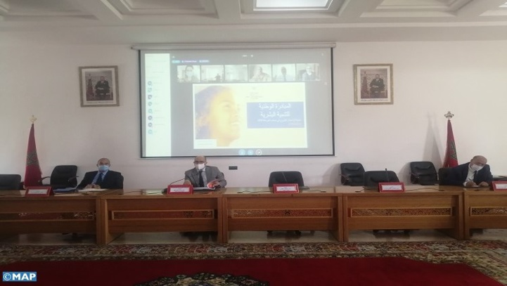 Dakhla-Oued Eddahab / CRDH : Suivi de l'exécution des projets socio-économiques Dakhla-Oued Eddahab / CRDH : Suivi de l'exécution des projets socio-économiques