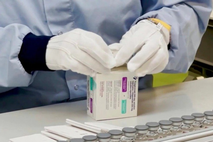 Evusheld d'AstraZeneca pourrait être efficace contre Omicron Evusheld d'AstraZeneca pourrait être efficace contre Omicron