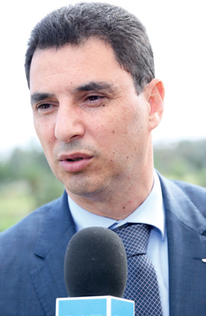 Paris en ligne : Les acteurs traditionnels face au défi du web Paris en ligne : Les acteurs traditionnels face au défi du web