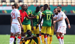 CAN / Mali-Tunisie : Les Tunisiens refusent de reprendre le match pour jouer le temps restant ! CAN / Mali-Tunisie : Les Tunisiens refusent de reprendre le match pour jouer le temps restant !