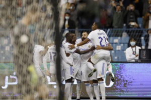 Football : Real Madrid remporte sa 12ème Supercoupe d'Espagne Football : Real Madrid remporte sa 12ème Supercoupe d'Espagne