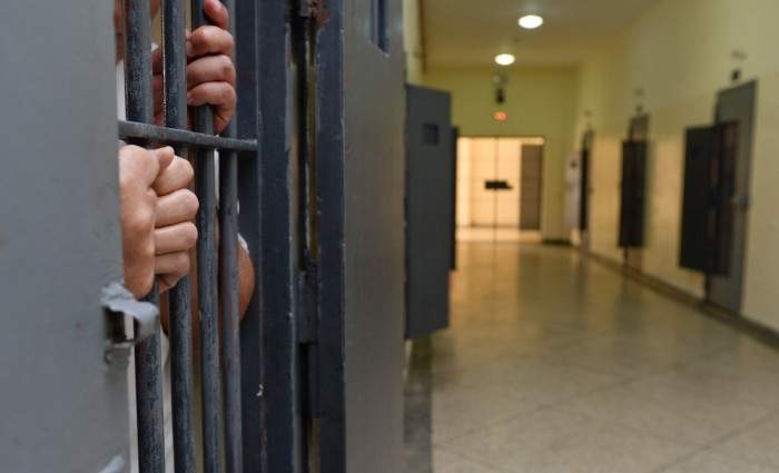 Emprisonnement pour délits mineurs: des experts mettent en garde contre les coûts financiers et sociaux Emprisonnement pour délits mineurs: des experts mettent en garde contre les coûts financiers et sociaux