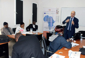 Conseil des Migrants Subsahariens au Maroc : Renforcer la résilience et la protection des migrants Conseil des Migrants Subsahariens au Maroc : Renforcer la résilience et la protection des migrants