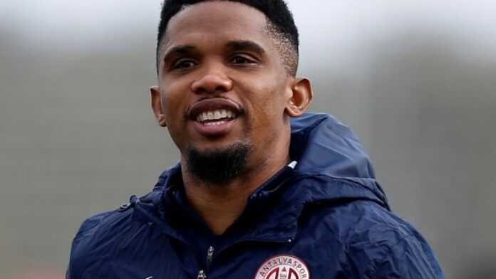 CAN 2021 : Eto’o moqué sur les réseaux sociaux après la victoire difficile de son équipe face aux valeureux comoriens ! CAN 2021 : Eto’o moqué sur les réseaux sociaux après la victoire difficile de son équipe face aux valeureux comoriens !