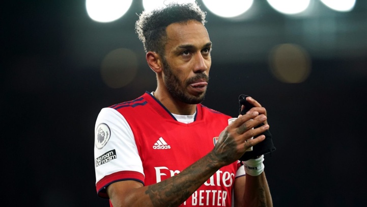 Arsenal-Aubameyang : Un divorce qui rapporte 8 Millions d’euros au nouveau Catalan Arsenal-Aubameyang : Un divorce qui rapporte 8 Millions d’euros au nouveau Catalan