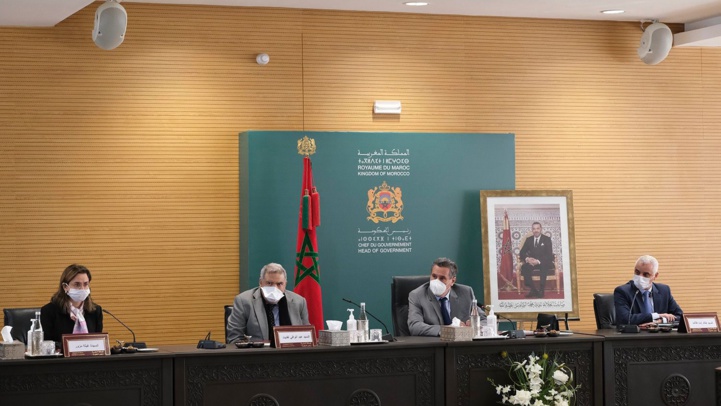 Pass vaccinal : le gouvernement opte pour la tolérance zéro dans les établissements publics Pass vaccinal : le gouvernement opte pour la tolérance zéro dans les établissements publics